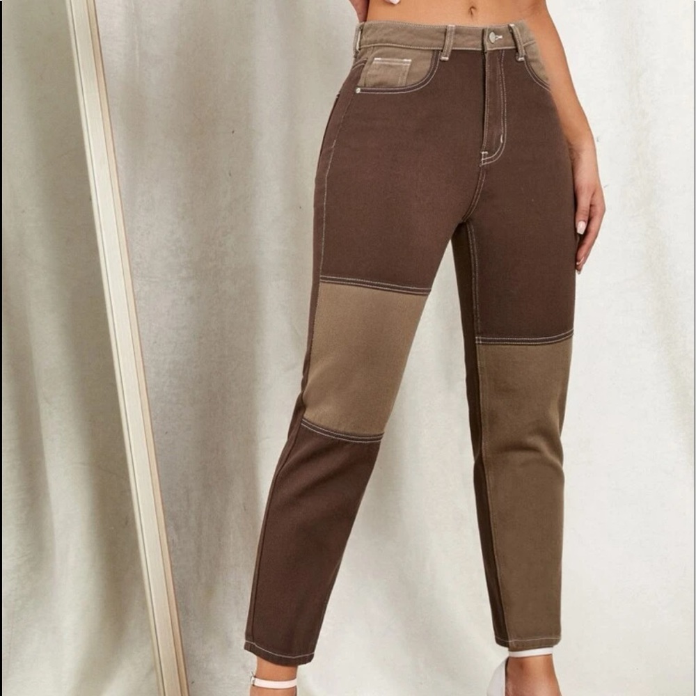 Color Block Jeans - Picture 5 of 5